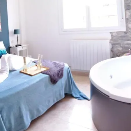 Apartamento Oasis Oculto Con Jacuzzi Privado - Dos Torres Erebor *